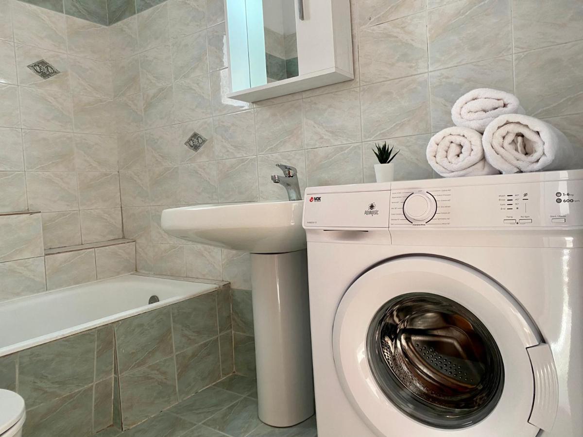 Central, Sunny & Spacious Apartment, In Kos, "1" מראה חיצוני תמונה